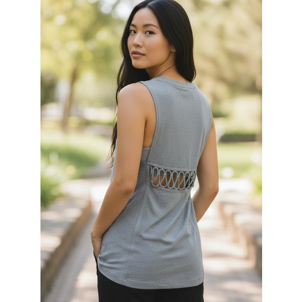 Lululemon Gray Tank with Zigzag Cutout back Sleeveless Running Active XS